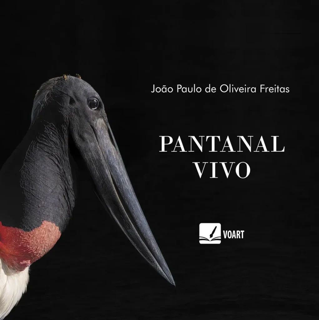 Capa do livro Pantanal Vivo